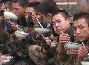 老百姓叫军人吃瓜视频,军民鱼水情深，网友见证温馨瞬间