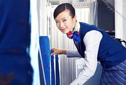 南航空姐吃瓜视频网站,空中美食诱惑大揭秘！
