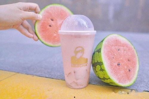 全网最火的吃瓜视频,全网热议！揭秘最火吃瓜视频背后的惊人真相